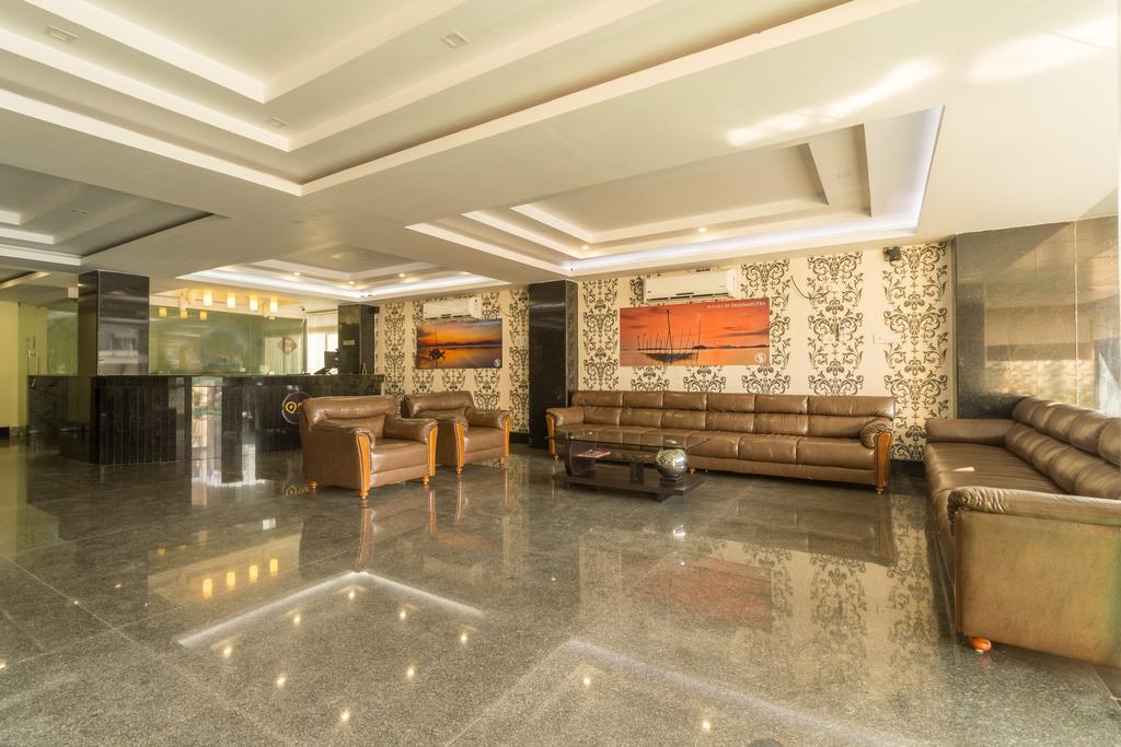 Hotel D' Sapphire Guwahati Dış mekan fotoğraf